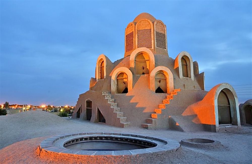 Yazd - a living museum of Persian mud-brick houses