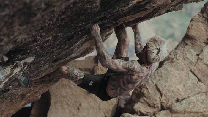 Rock climbing in Bande Yakhchal Tehran Iran by Lexa Savkin